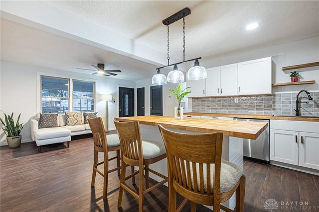 437 Kirkwood Drive, Fairborn, OH 45324