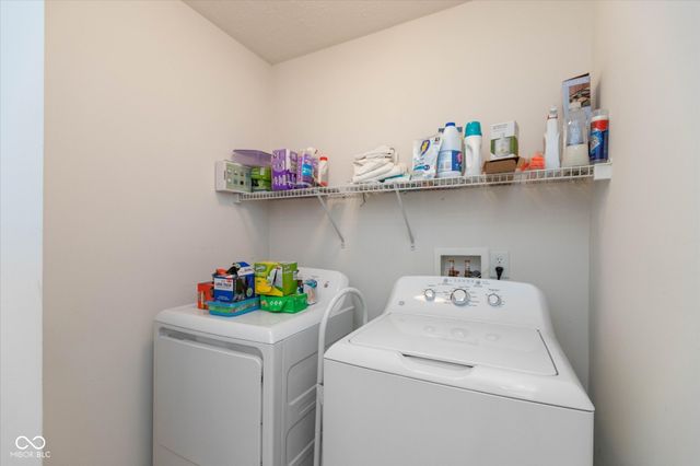 10830 Pine Valley Path, Indianapolis, IN 46234