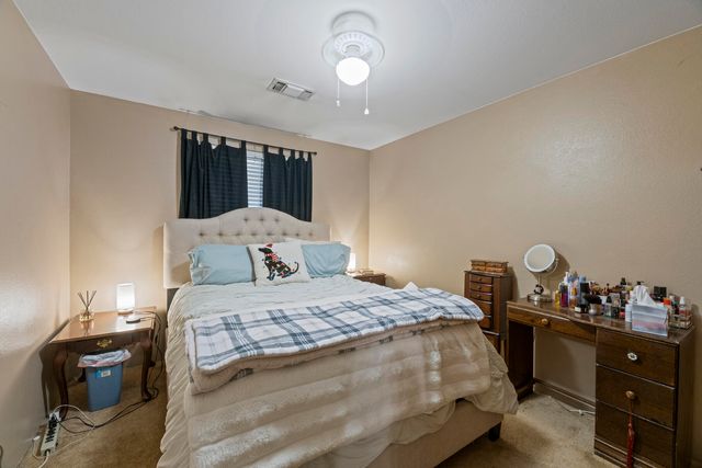 2690 Cummings Lane, Medford, OR 97501