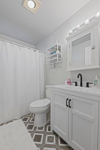 2690 Cummings Lane, Medford, OR 97501