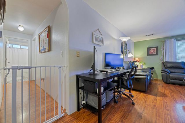 2690 Cummings Lane, Medford, OR 97501