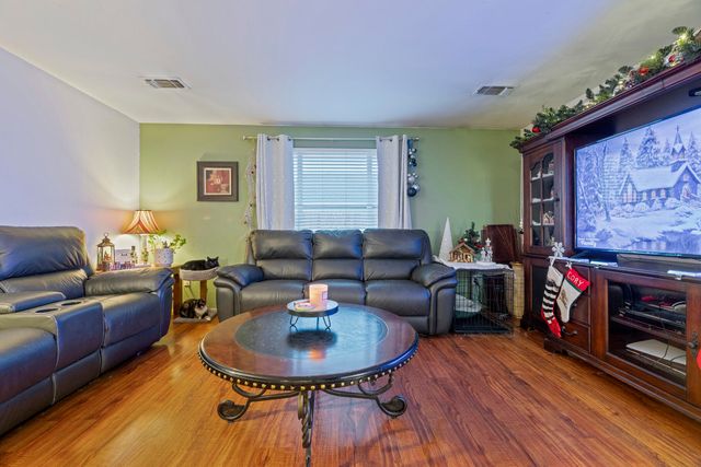 2690 Cummings Lane, Medford, OR 97501