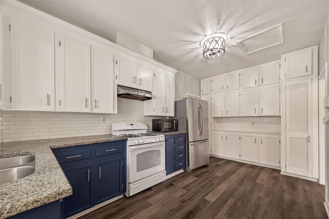 3007 Bonner Street, La Porte, TX 77571