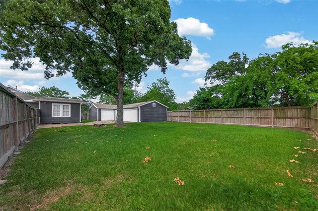 3007 Bonner Street, La Porte, TX 77571