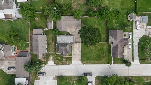 3007 Bonner Street, La Porte, TX 77571