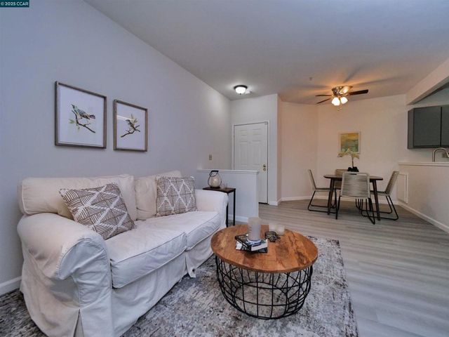 1234 Stanhope Lane 267, Hayward, CA 94545