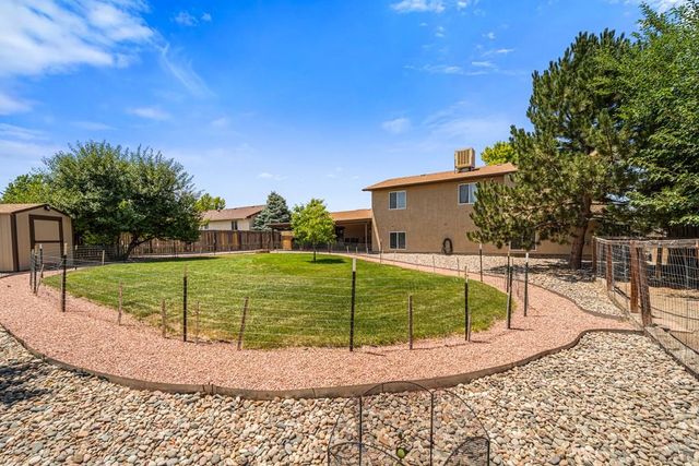 638 S Rogers Dr, Pueblo, CO 81007