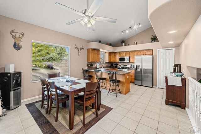 638 S Rogers Dr, Pueblo, CO 81007