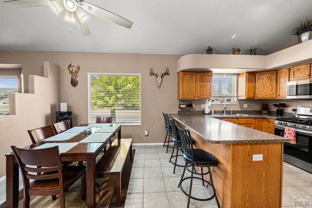 638 S Rogers Dr, Pueblo, CO 81007