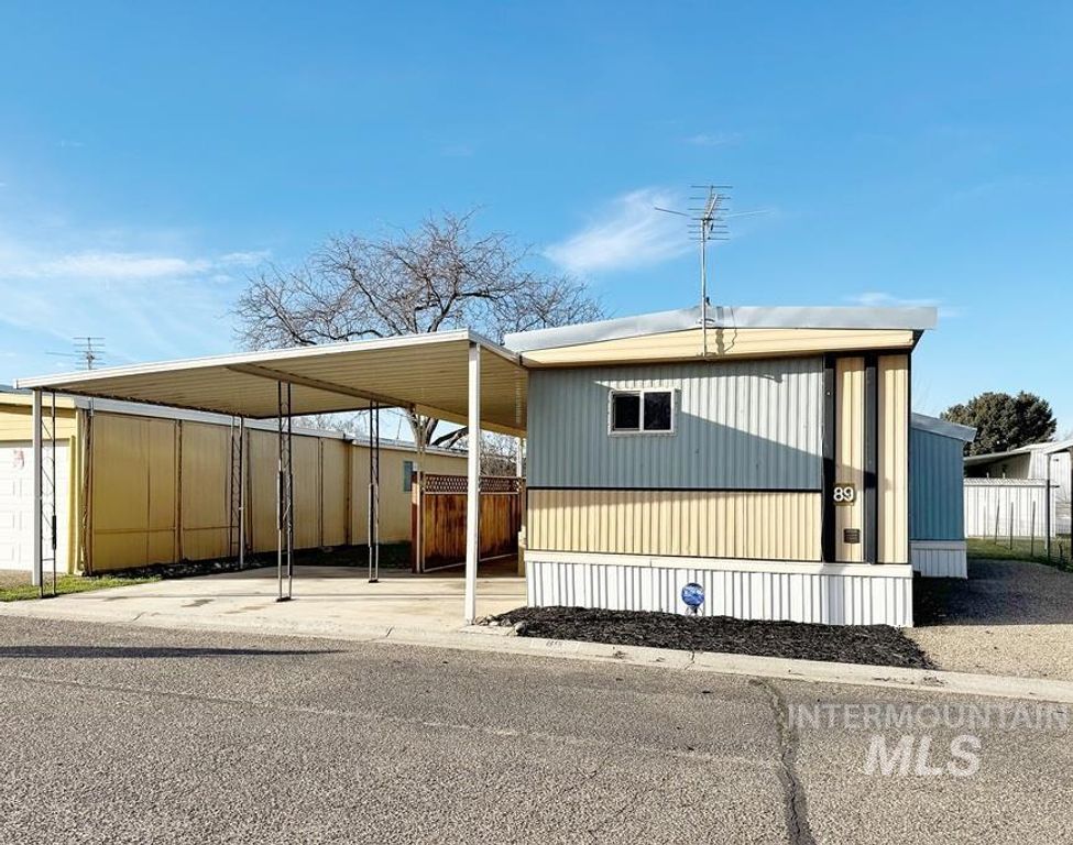 1715 W Flamingo Avenue Trailer 89, Nampa, ID 83651 photo 2
