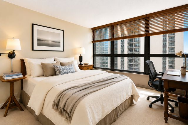 360 E Randolph Street 901, Chicago, IL 60601