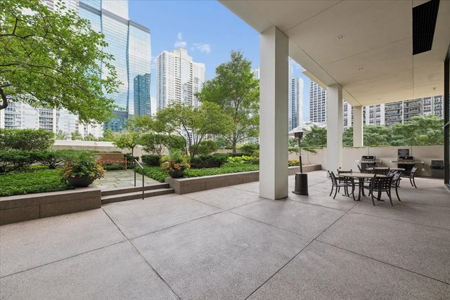 360 E Randolph Street 901, Chicago, IL 60601