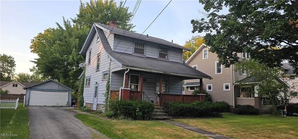 1475 Hollywood Street NE, Warren, OH 44483