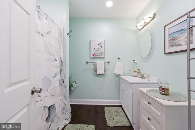 6 MASON CT, Pine Hill, NJ 08021