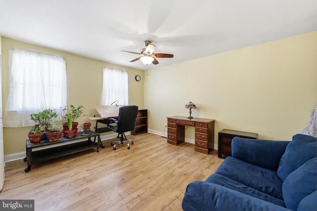 6 MASON CT, Pine Hill, NJ 08021