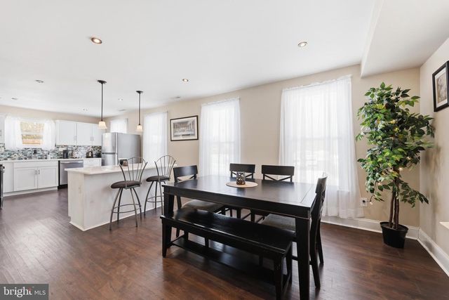 6 MASON CT, Pine Hill, NJ 08021