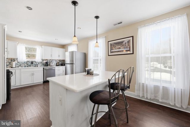 6 MASON CT, Pine Hill, NJ 08021