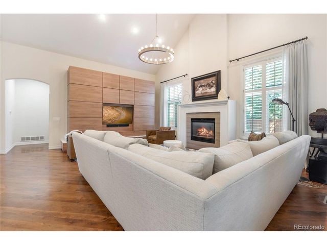 11657 E Berry Dr, Englewood, CO 80111