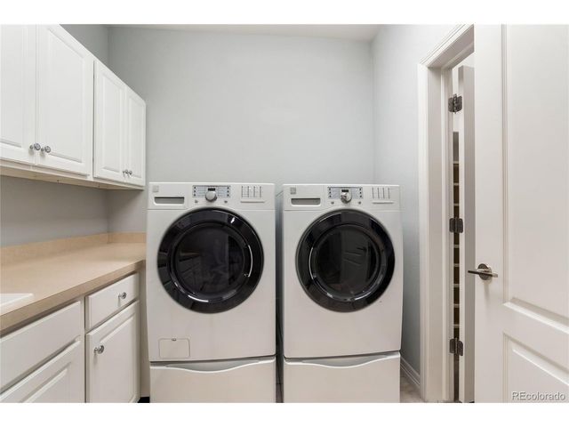 11657 E Berry Dr, Englewood, CO 80111