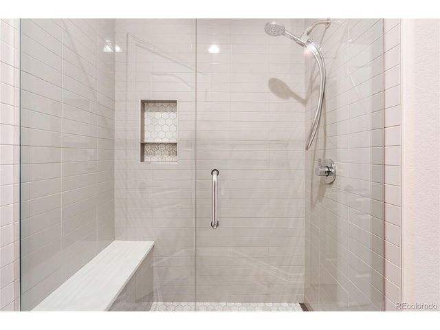 11657 E Berry Dr, Englewood, CO 80111