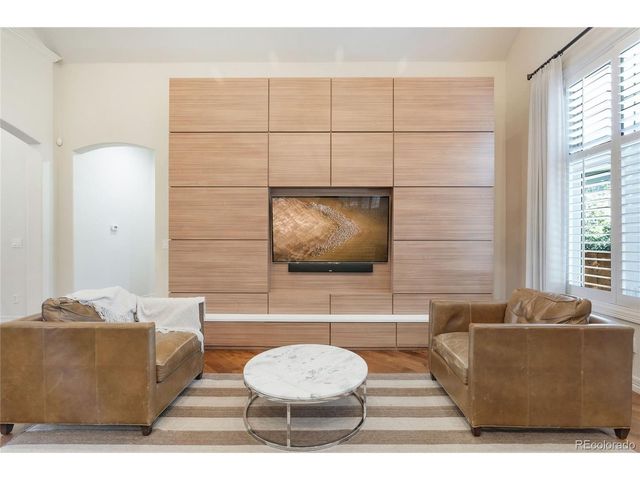 11657 E Berry Dr, Englewood, CO 80111