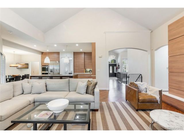 11657 E Berry Dr, Englewood, CO 80111