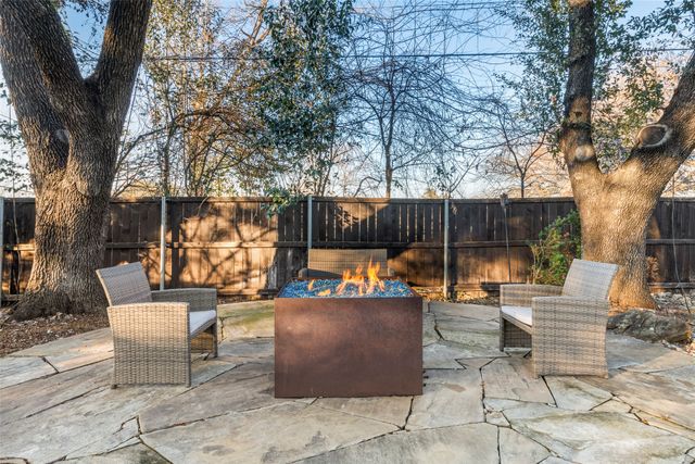 6500 Dakar Road W, Fort Worth, TX 76116