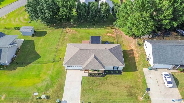 65 White Oak Circle, Cullman, AL 35057
