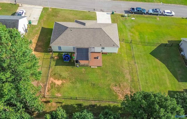 65 White Oak Circle, Cullman, AL 35057