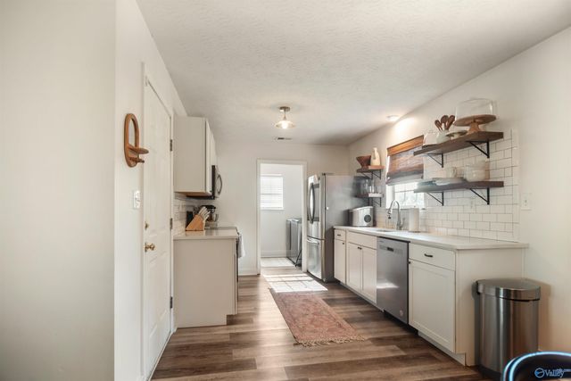 65 White Oak Circle, Cullman, AL 35057