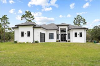 2313 6th AVE SE, Naples, FL 34117