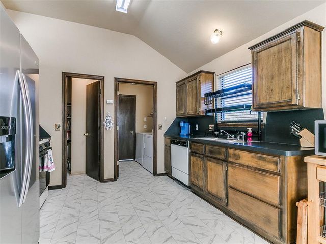 10648 NW 35th Street, Yukon, OK 73099