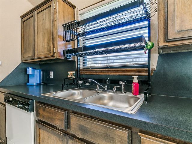 10648 NW 35th Street, Yukon, OK 73099