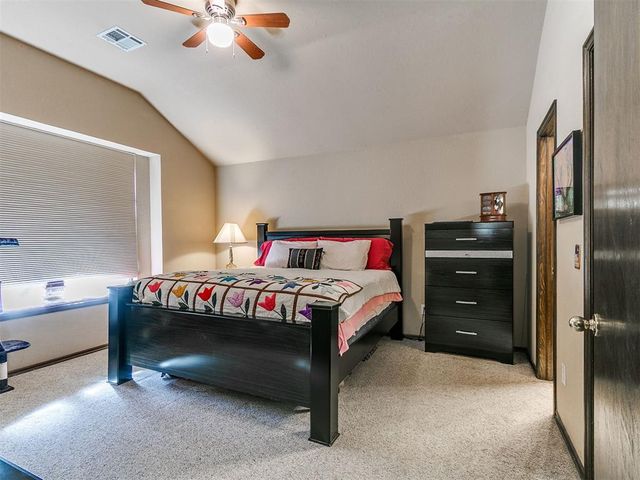 10648 NW 35th Street, Yukon, OK 73099