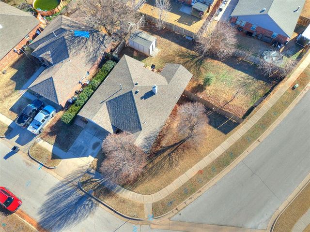 10648 NW 35th Street, Yukon, OK 73099