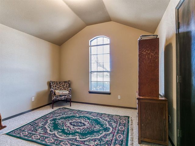 10648 NW 35th Street, Yukon, OK 73099