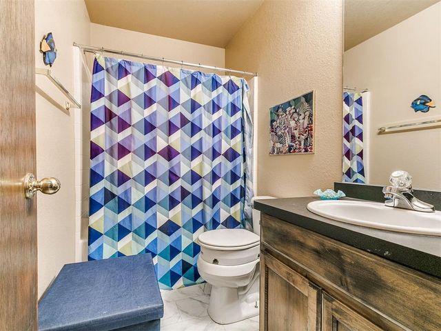 10648 NW 35th Street, Yukon, OK 73099