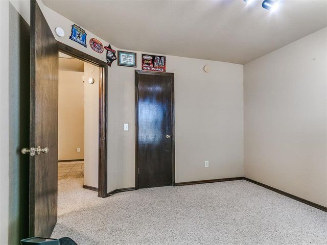 10648 NW 35th Street, Yukon, OK 73099