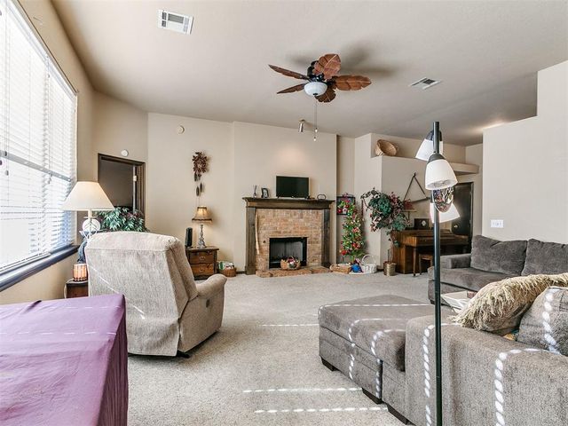 10648 NW 35th Street, Yukon, OK 73099