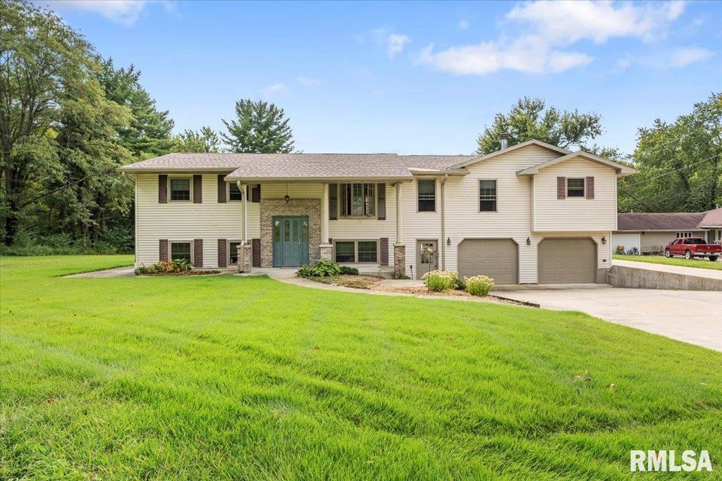 5324 RIVER VIEW Drive, Riverton, IL 62561