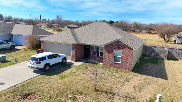 205 Pecan Street, Lincoln, AR 72744