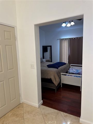 3913 Manquelo Court, Perris, CA 92571