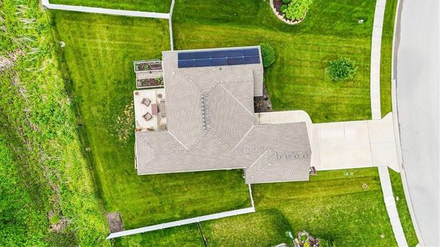 821 Cindy Lane, Raymore, MO 64083
