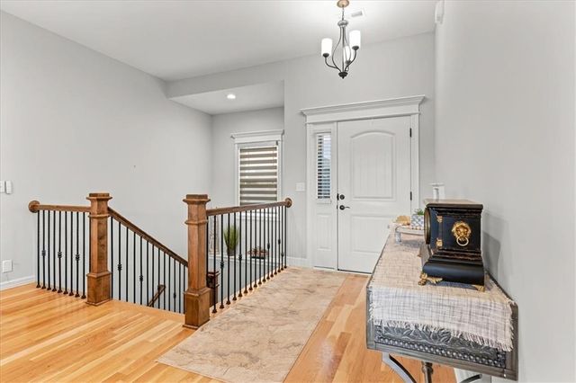 821 Cindy Lane, Raymore, MO 64083