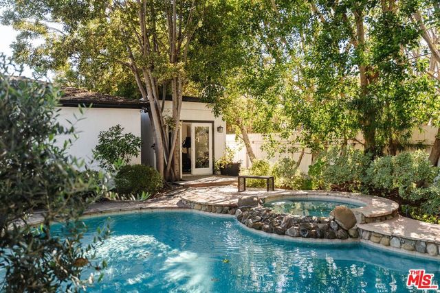 12510 Hortense Street, Studio City, CA 91604