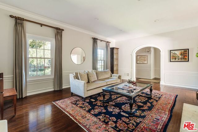 12510 Hortense Street, Studio City, CA 91604