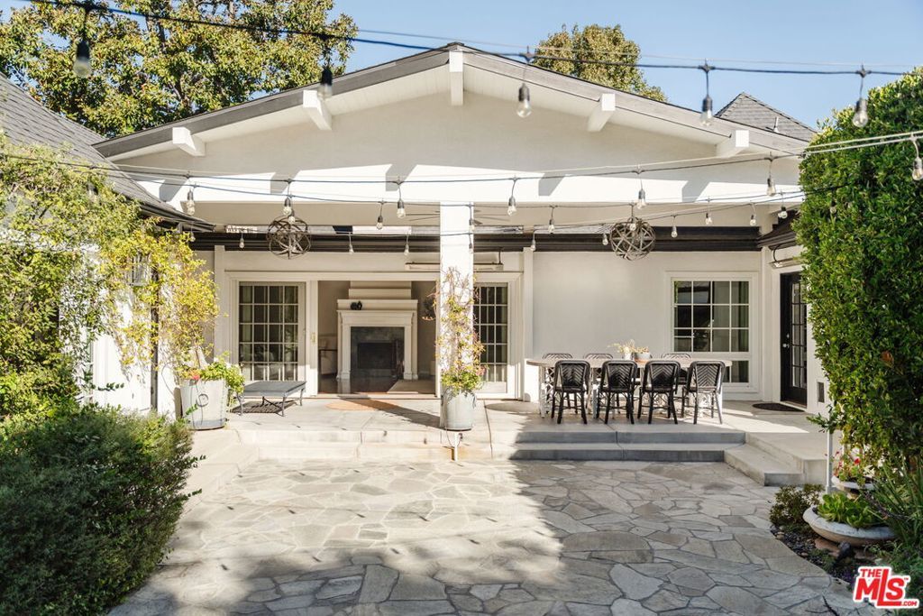 12510 Hortense Street, Studio City, CA 91604