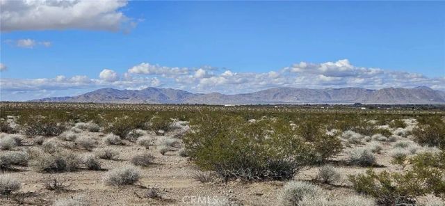 800 Donaldson, Lucerne Valley, CA 92356