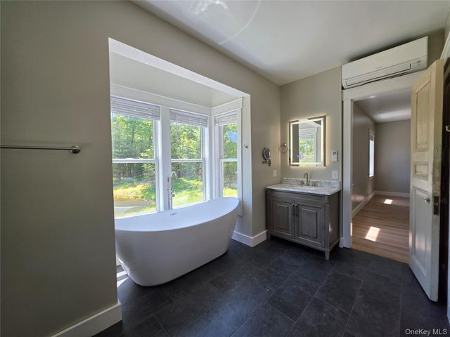 123 Wildwood Way, Forestburgh, NY 12777