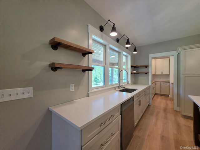 123 Wildwood Way, Forestburgh, NY 12777